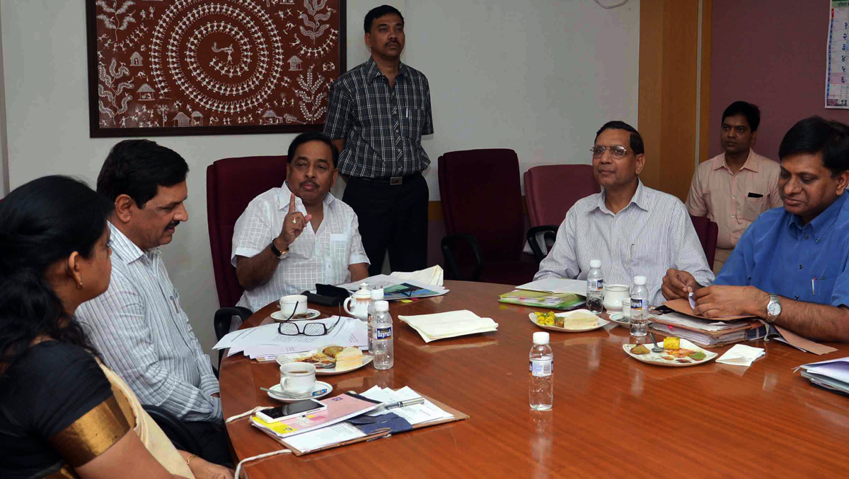 MINISTER NARAYANRAO RANE MEETING AT MANTARALAYA.