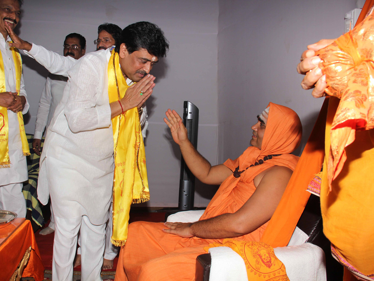 MPCC President Ashok Chavan visit at "Khumbh Mela" Nashik.