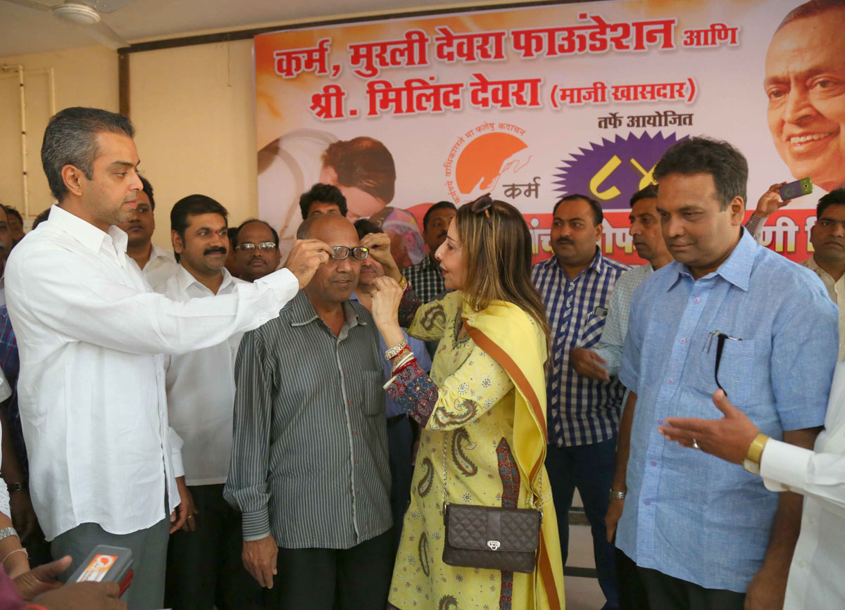 Congress Leader & Ex.MP.Milind Deora & Karm 84th Free Eye Check-Up Camp at Worli.