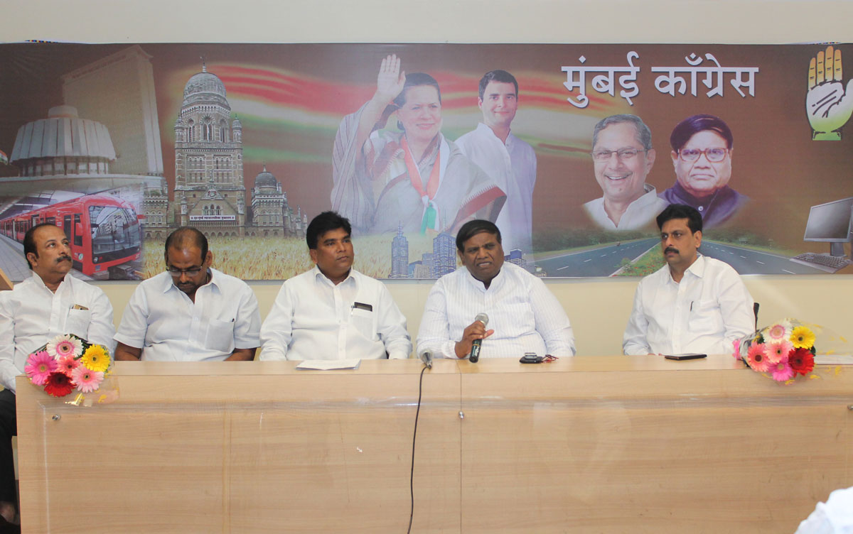 MRCC President Prof.Janardan Chandurkar during Mumbai Congress SC-ST Cell Meeting.