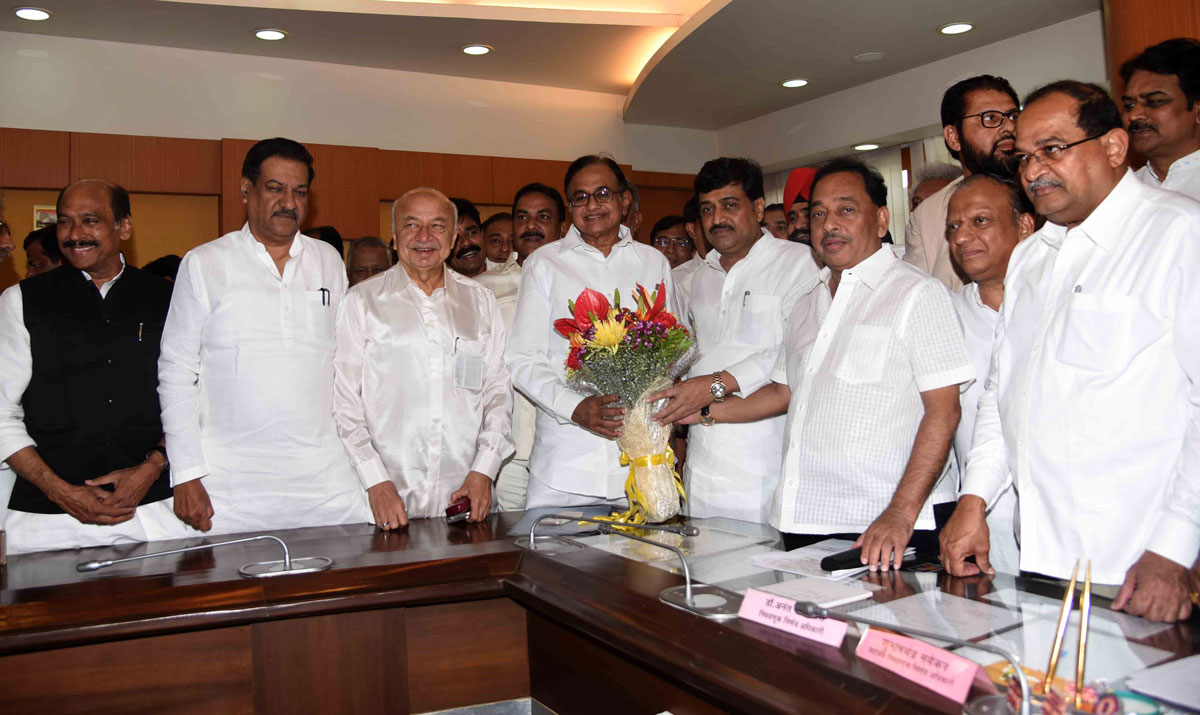 Congress Party Senior Leaders P.Chidambaram & Narayanrao Rane Filed their Nomination at Vidhan Bhavan.