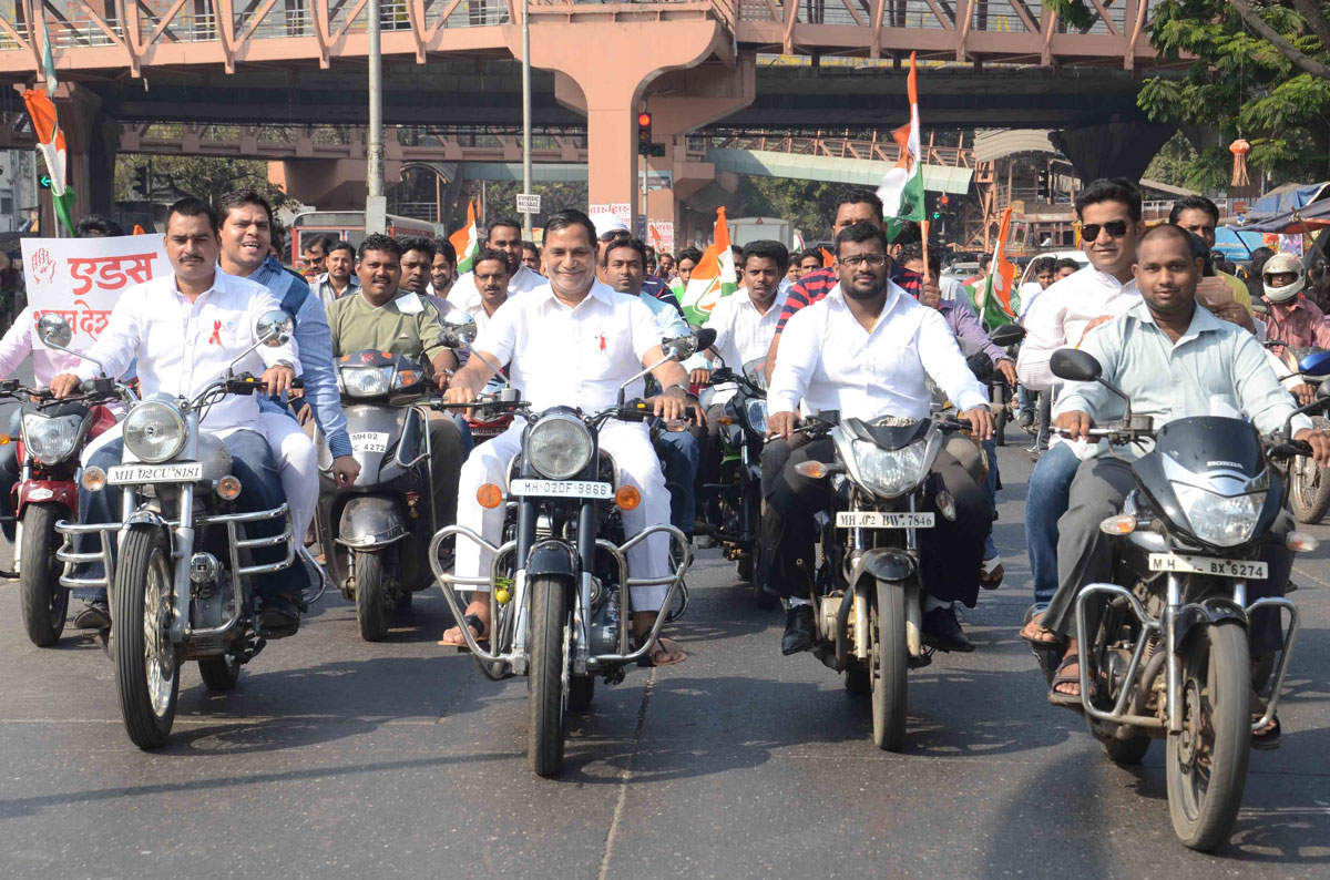 MLA & Ex.Mumbai Congress President Kripashankar Singh Bike Rally On World AIDS day At Kalina.