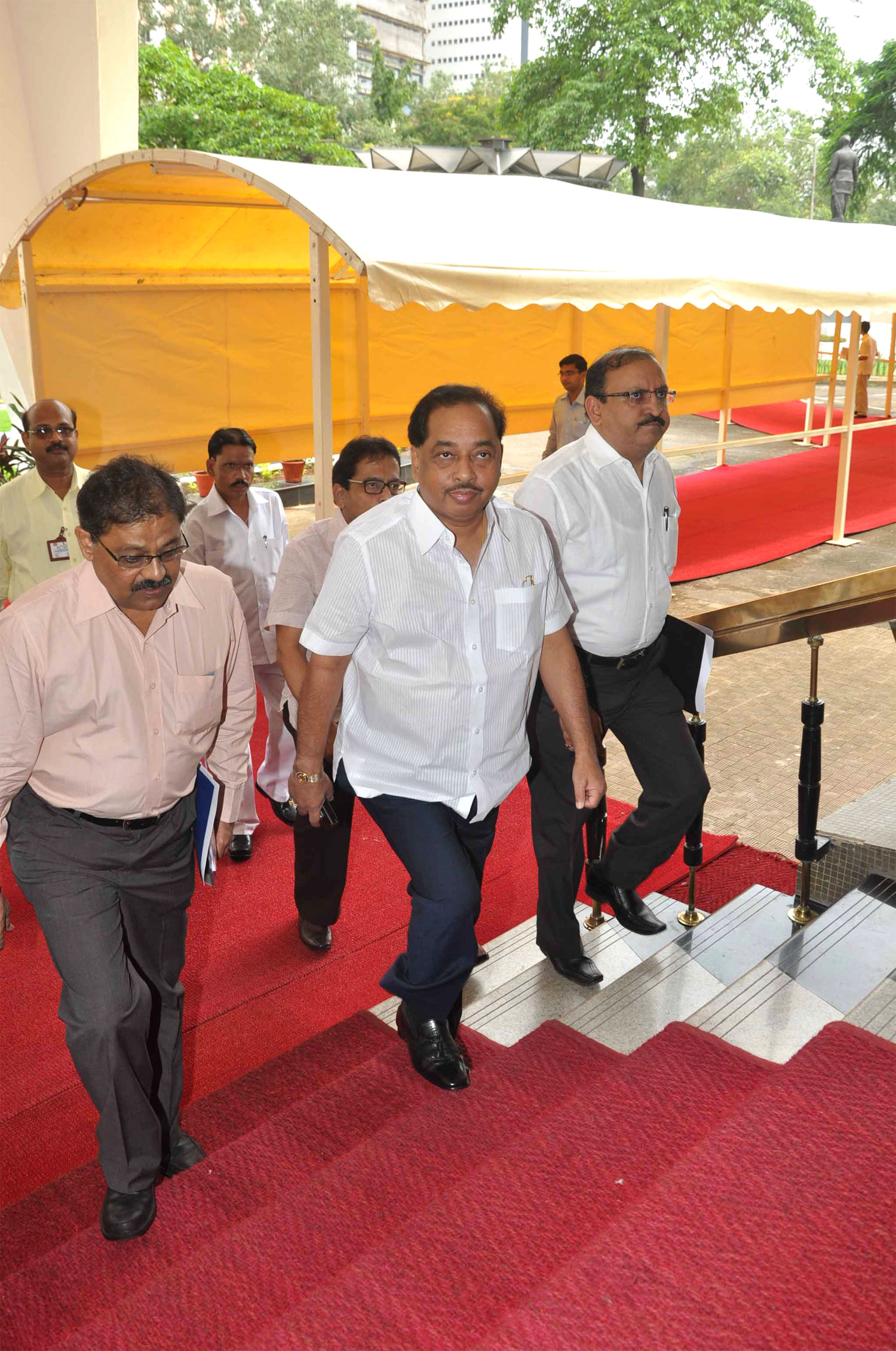 2nd DAY OF RAINY SEASON ASSEMBLY MUMBAI VIDHAN BHAVAN.