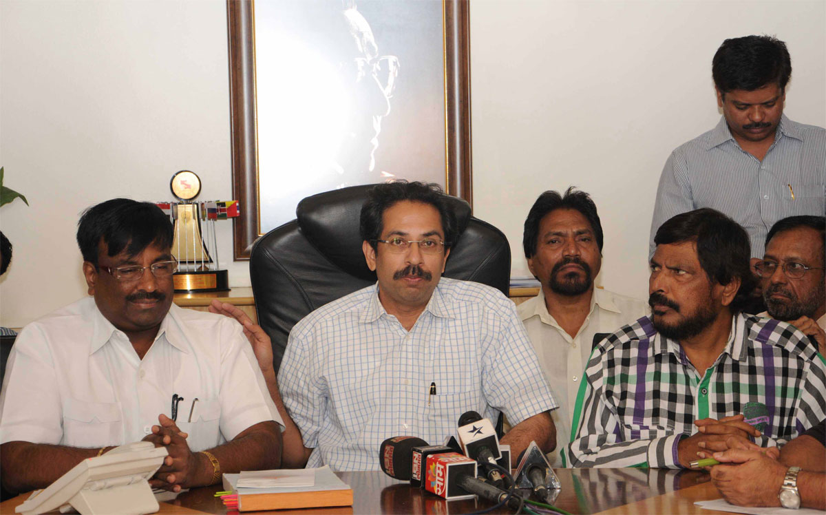 SHIVSENA-BJP-RPI MEETING AT SENA BHAVAN.