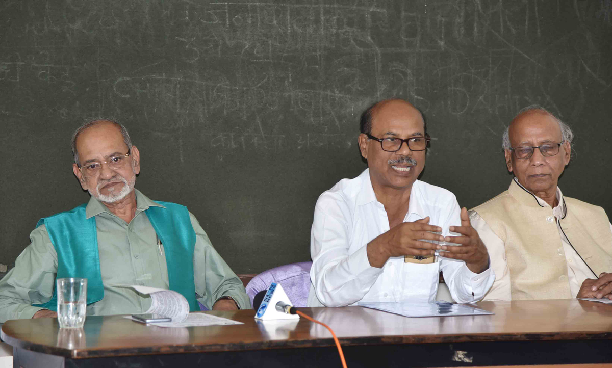 RPI Leaders Press Conference at Mumbai Patrakar Sangh.