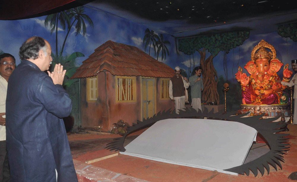 GANPATI BAPPA MORYA!!!!!