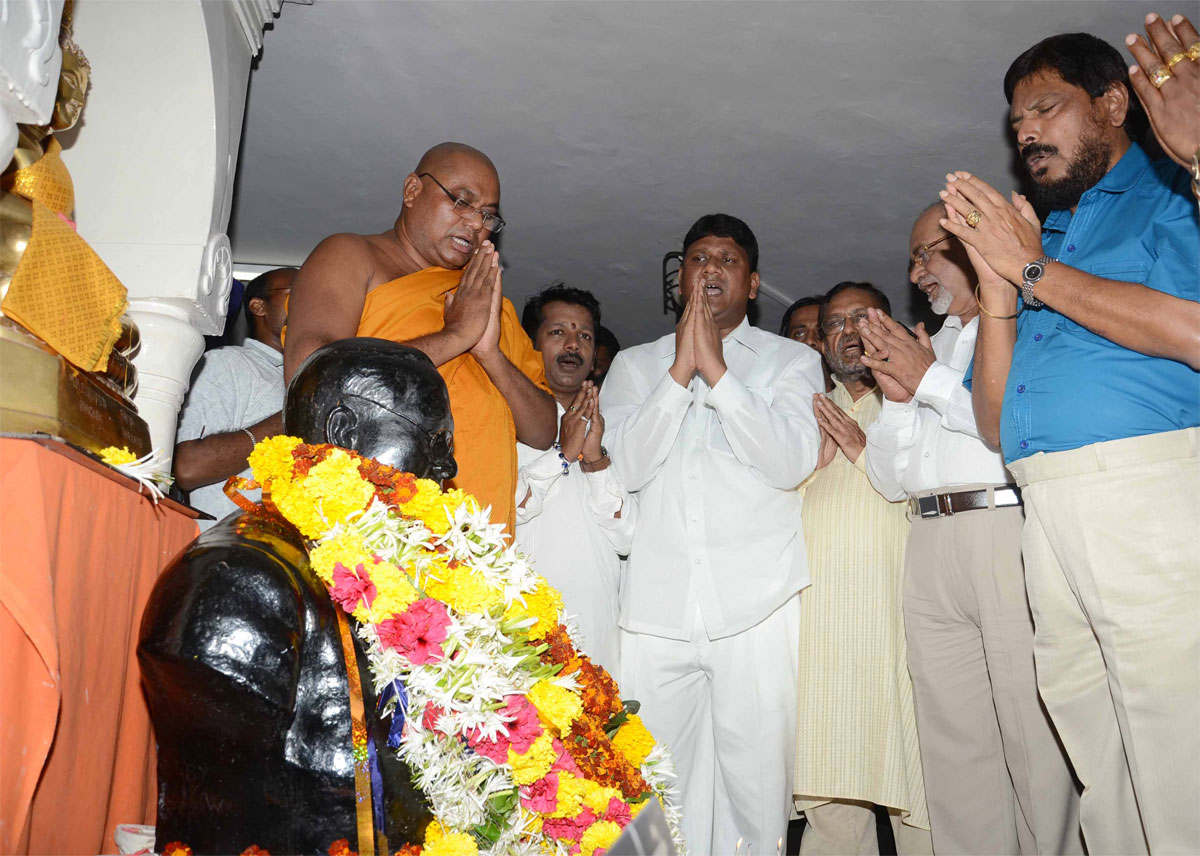 RPI PRESIDENT RAMDAS ATHAWALE IN RALLY  AT DADAR CHATIYA BHOOMI