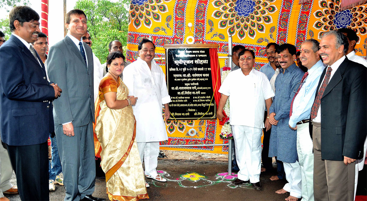MINISTER NARAYANRAO RANE & MINISTER PATANGRAO KADAM AT SINDHUDURGH KANKAVLI.