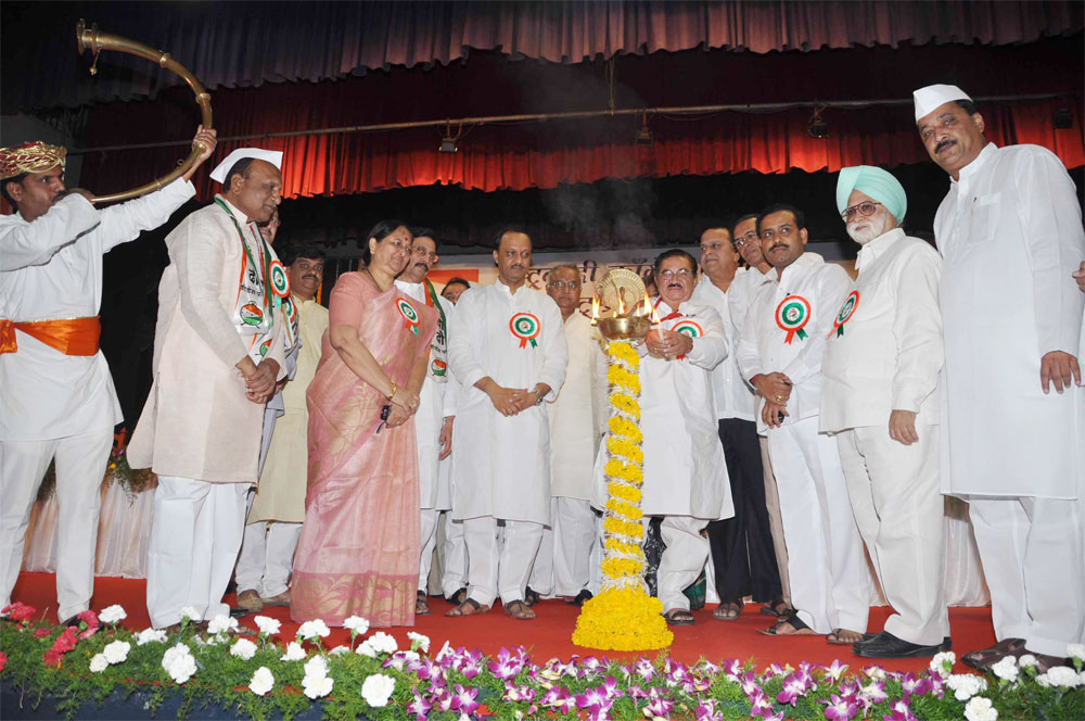 DY.CM.AJITDADA PAWAR AT PUNE.