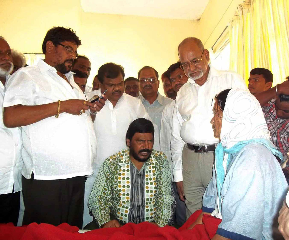 RPI LEADER RAMDAS ATHAWALE VISITED HOSPITAL AT KARAD SATARA.