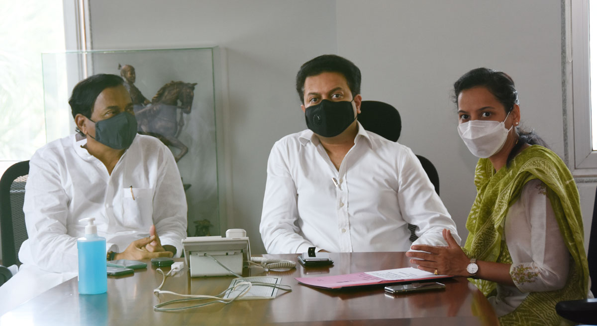MP Sunil Tatkare, Minister Amit Deshmukh & Minister Aditi Tatkare during Environment Department Meeting at Mantralaya Mumbai.