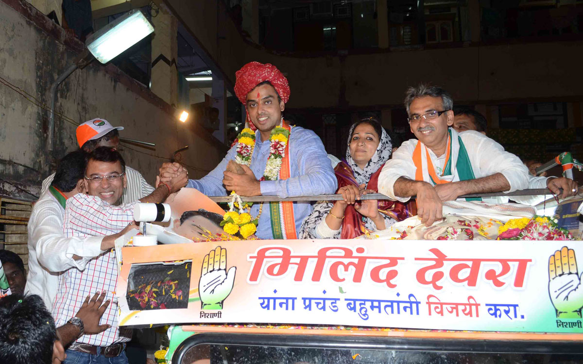 South Mumbai Congress/NCP/PRP (Kawade) Republican Party of India(Democratic)Alliance MP.Candidate Milind Deora Election Campaign Rally in South Mumbai Parliamentary Constituency at Nagpada Assembly.