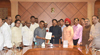 Mumbai Congress President Sanjay Nirupam and his delegation meets Governor C.Vidyasagar Rao on some issues like Shivsena-Bjp Corrupt Ministers Resignations and delayed of Mumbai University Results. at Raj Bhavan, Malabar Hill,Mumbai.