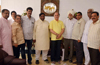 AICC GEN.SECETARY & M.P.GURUDAS KAMAT WITH MRCC PRESIDENT PROF JANARDAN CHANDURKAR ON OCCASION OF DIWALI FESTIVAL AT GAURINANDAN BUNGLOW CHEMBUR. AICC GEN.SECETARY & M.P.GURUDAS KAMAT WITH MRCC PRESIDENT PROF JANARDAN CHANDURKAR ON OCCASION OF DIWALI FESTIVAL AT GAURINANDAN BUNGLOW CHEMBUR.