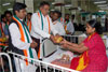 CONGRESS PRESIDENT SONIA GANDHI BIRTHDAY CELEBRATED BY SOUTH CENTRAL MUMBAI YOUTH CONGRESS "FRUIT DISTRIBUTION" AT K.E.M.HOSPITAL. CONGRESS PRESIDENT SONIA GANDHI BIRTHDAY CELEBRATED BY SOUTH CENTRAL MUMBAI YOUTH CONGRESS "FRUIT DISTRIBUTION" AT K.E.M.HOSPITAL.