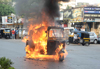 Sudden Fire to Auto Rickshaw near Andheri Lokhandwala Complex. Sudden Fire to Auto Rickshaw near Andheri Lokhandwala Complex.
