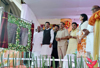 UNION MINISTER MALLIKARJUN & CHIEF MINISTER PRITHVIRAJ CHAVAN AT KURLA TERMINUS.