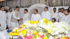 MINISTER NARAYAN RANE MOTHER SMT.LAXMIBAI TATU RANE FUNERAL IN MUMBAI. MINISTER NARAYAN RANE MOTHER SMT.LAXMIBAI TATU RANE FUNERAL IN MUMBAI.
