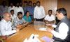 RPI PRESIDENT RAMDAS ATHAWLE MEETS CHIEF MINISTER PRITHVIRAJ CHAVAN AT VIDHAN BHAVAN.