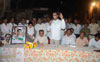 Union Minister Of State & South Mumbai MP Milind Deora In Word No-210 Congress Worker's Meeting at JairajBhai Lane Mumbai Center. Union Minister Of State & South Mumbai MP Milind Deora In Word No-210 Congress Worker's Meeting at JairajBhai Lane Mumbai Center.