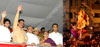 GOVERNOR K.SANKARNARAYANAN , CHIEF MINISTER PRITHVIRAJ CHAVAN & UNION MINISTER FOR STATE MILIND DEORA AT GIRGAON CHOWPATY ON OCCASION OF GANPATI VISHARJAN.