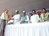 CONGRESS LEADER'S PAYING TRIBUTE TO "KRANTI STAMBHA" ON THE OCCASION "KRANTI DIN" AT GOWALIA TANK MAIDAN IN MUMBAI. CONGRESS LEADER'S PAYING TRIBUTE TO "KRANTI STAMBHA" ON THE OCCASION "KRANTI DIN" AT GOWALIA TANK MAIDAN IN MUMBAI.