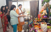 Political Leader's Celebrate Ganesh Chaturthi in Mumbai.Ganpati Bappa Morya...! Political Leader's Celebrate Ganesh Chaturthi in Mumbai.Ganpati Bappa Morya...!