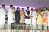 UNION MINISTER MALLIKARJUN & CHIEF MINISTER PRITHVIRAJ CHAVAN AT KURLA TERMINUS.