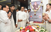 All Party Leaders & Karyakartas paid their last Respect to Veteran Congress Leader Shri Gurudas Kamat at his residence.the Body Ceremated with full State Honour at Charai Cemetary at Chembur.