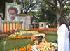 BJP Leader Pankajatai Munde Paying Tribute to Shivsena Leader Balasaheb Thackarey at Shivaji Park Dadar.