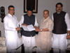 THE GOVERNOR K.SANKARNARAYANAN & CHIEF MINISTER PRITHVIRAJ CHAVAN AT RAJ BHAVAN.