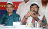 RPI CHIEF RAMDAS ATHAWALE ORGANISED RAMZAN ROZA-E-IFTAR PARTY AT HAJ HOUSE ON OCCASION BJP PRESIDENT DEVENDRA PHADNAVIS.