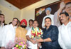 Congress Leader Narayanrao Rane Visit at Rajiv Gandhi Bhavan Azad Maidan.