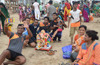 Ganpati Bappa Moriya..."Gauri Ganpati"Visarjan at Girgaum Chowpaty. Ganpati Bappa Moriya..."Gauri Ganpati"Visarjan at Girgaum Chowpaty.