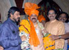 SHIVSENA WORKING PRESIDENT UDDHAV THACKREY FELICITATED SUNIL PRABHU AS MUMBAI MAYOR.