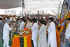 TRIBUTE TO UNION MINISTER & EX.CHIEF MINISTER VILASRAO DESHMUKH ON HIS FUNERAL AT LATUR.