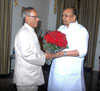 The Governor of Maharashtra K. Sankaranarayanan on Saturday met Union Finance Minister Pranab Mukherjee at Raj Bhavan, Mumbai.