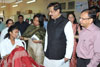 CHIEF MINISTER PRITHVIRAJ CHAVAN VISITED SION HOSPITAL TO MEET PATIENTS INFFECTED BY CHEMICAL COLOURS WHILE PLAYING HOLI. CHIEF MINISTER PRITHVIRAJ CHAVAN VISITED SION HOSPITAL TO MEET PATIENTS INFFECTED BY CHEMICAL COLOURS WHILE PLAYING HOLI.