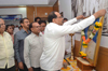 Maharashtra Pradesh Congress Committee Paying Homage to Bharat Ratna Former Prime Minister Late Rajiv Gandhi on his 71st Birth Anniversary in Presence of Opposition Leader Radhakrishna Vikhe Patil at Tilak Bhavan.